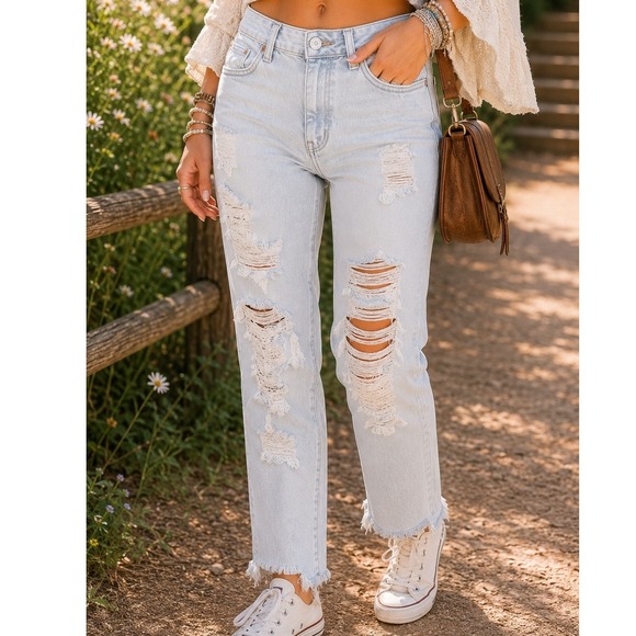 American Eagle Outfitters Denim - American Eagle Hi-Rise Jegging Crop Light ‎ Distressed Jean Ne(x)t Level size 2